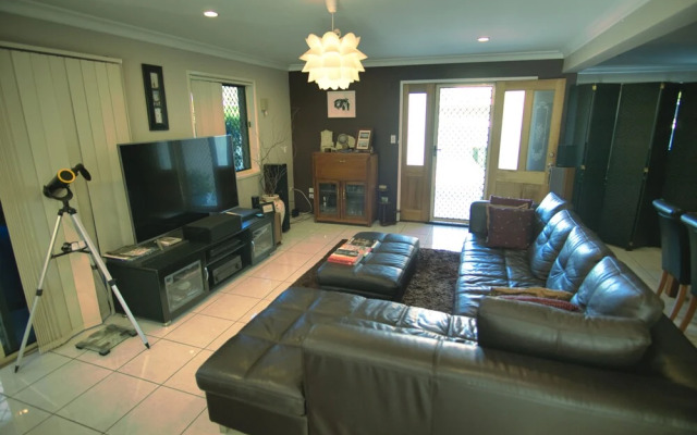 Mount Gravatt Guesthouse