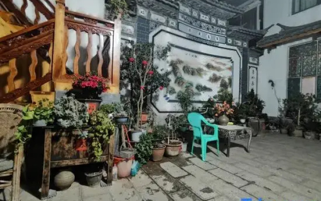 Jinyu Yashe Homestay (Weicheng East Road)