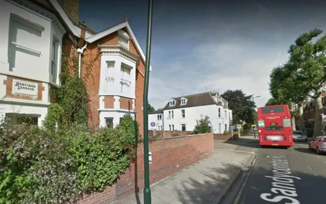 Kew Studios and Rooms