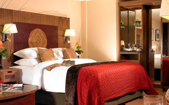 Westport Plaza Hotel