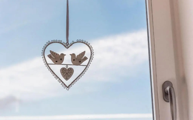 Home in Porto - Cozy 2BR Duplex by LovelyStay