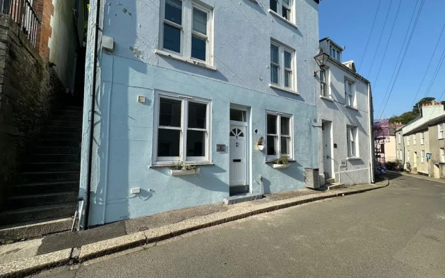 The Slipway Suite, Fowey Harbour & Parking 1 Min