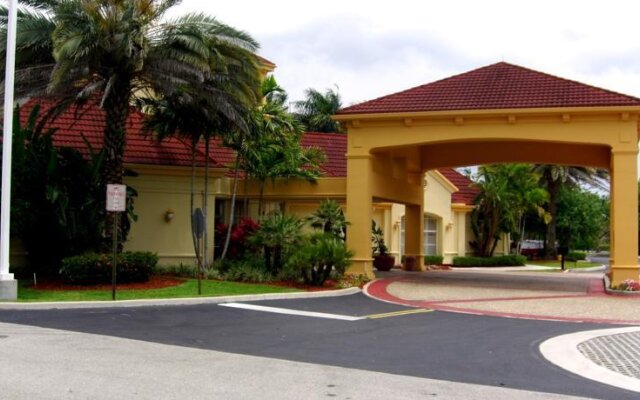 La Quinta Inn and Suites Ft Lauderdale Plantation