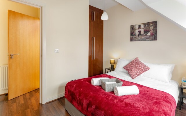 Cozy Stays Birchfields Manchester