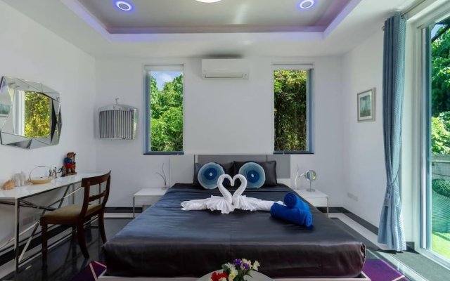 Luxury 7 Bedroom Villa In Rawai - GCR1