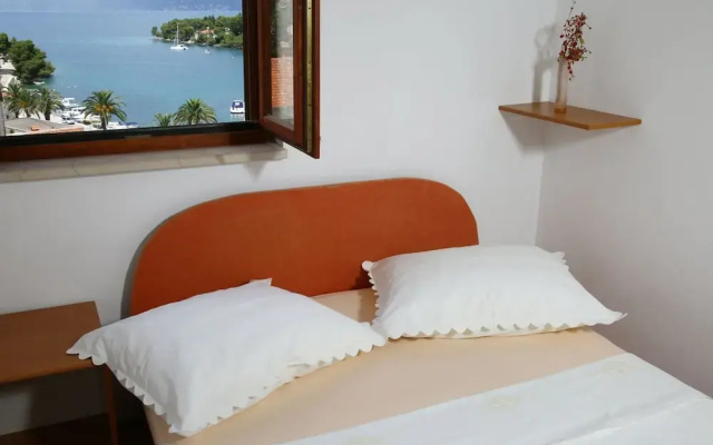 Apartments Boro - Two Bedroom Apartment With Sea View