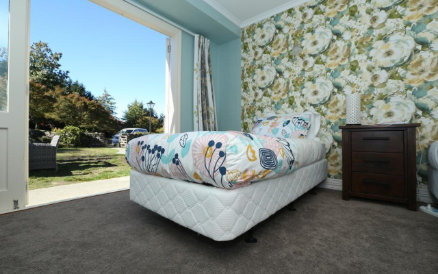 HD Mountain Villa – Guest Rooms – Lake Hayes