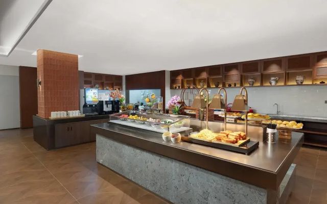 Hawthorn By Wyndham Chenzhou Beihu