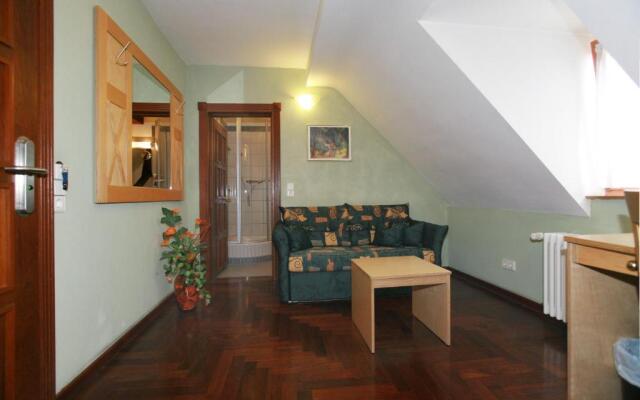 Hotel Hoepfner Burghof