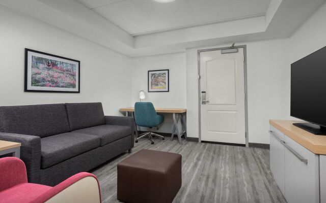 Hilton Garden Inn Greensboro