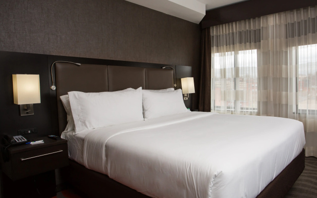 Holiday Inn Express Springfield Downtown by IHG