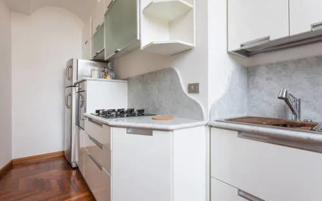 Angolo Di Porta Sole