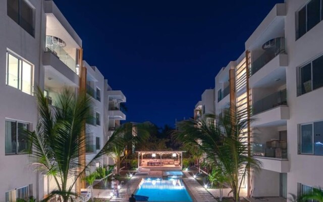 Luxurious Pent House Steps From The Beach F4 Los Corales Playa Bavaro