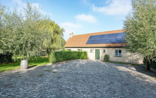 Rural Villa, 4 Kilometres From the Beach