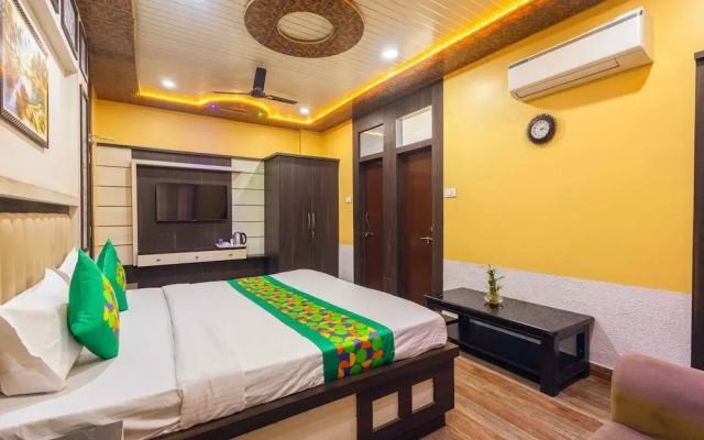 Treebo Saumendra Residency