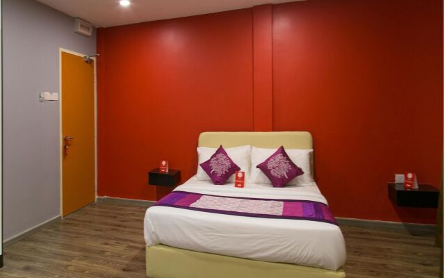 OYO 296 KK Hotel Jalan Pahang