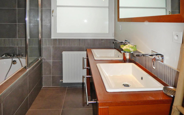 Holiday Home in Carnac Near Sandy Beach