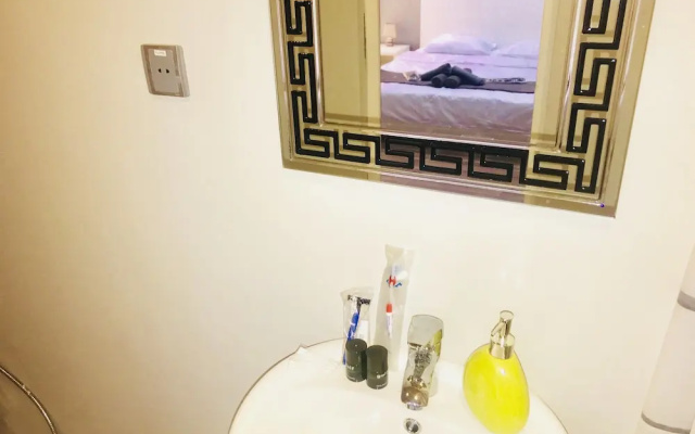 Check-in Baku Hotel & Hostel