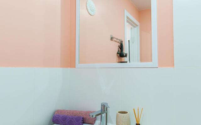 LetoApart (ЛетоАпарт) на улице Исаева 6