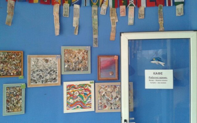 The Colourful Mansion Hotel