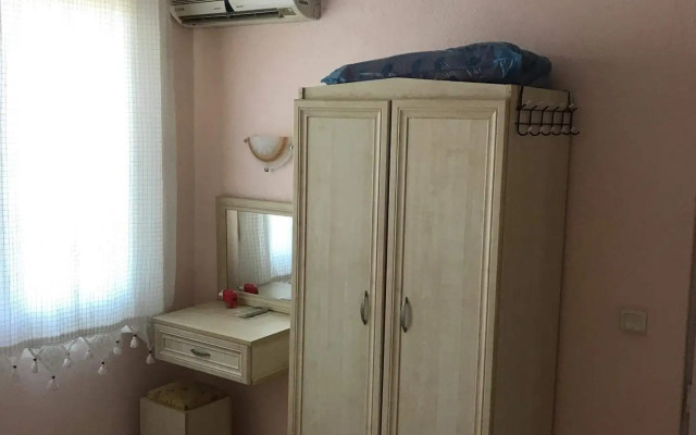 Meryem Ana Apart