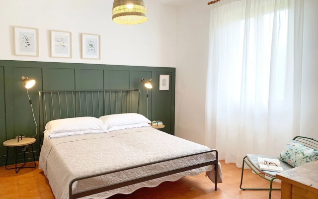 Belvilla by OYO Comfortable Apartment With Pool