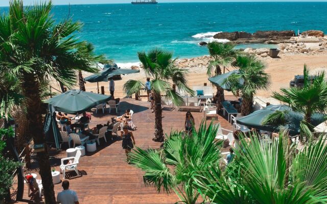 Sea View Hotel