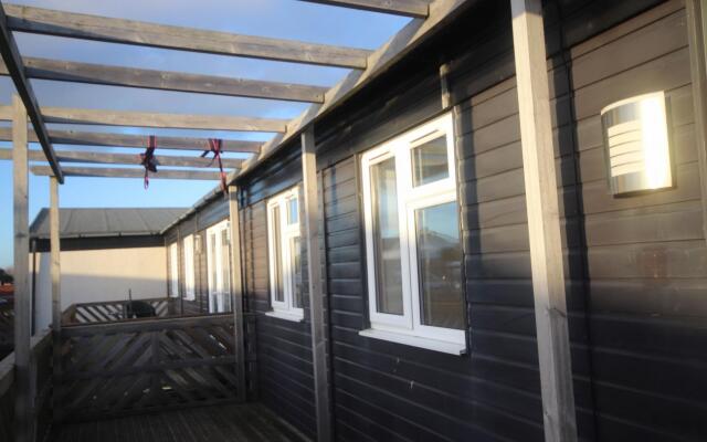 34H Medmerry Park 2 Bedroom Chalet Family Friendly