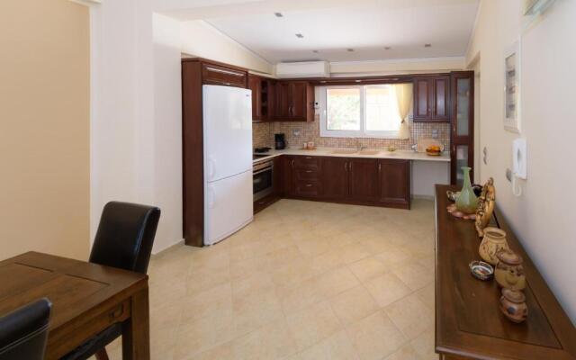Analipsi House Afrodite