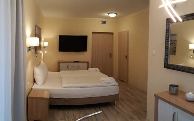 Hotel Lazur