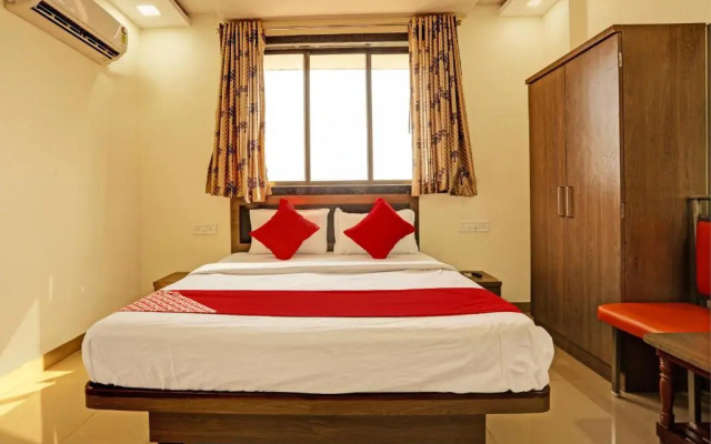 Capital O 91239 Hotel Sai Paradise