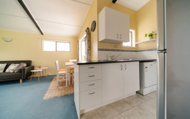 St Johns Cozy & Comfort 2 Bedroom Unit