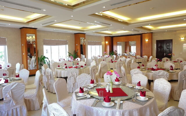 Golden Halong Hotel