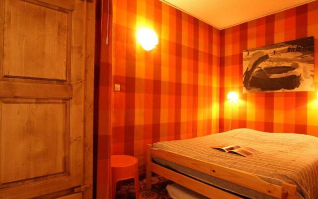 Appartement Saint-Chaffrey , 1 pièce, 4 personnes - FR-1-330E-86