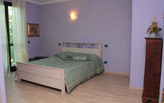 Appartamento La Barbera Shared Pool