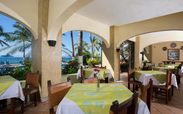 El Pescador Hotel