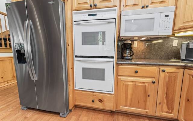 Relaxing Alpine Estates