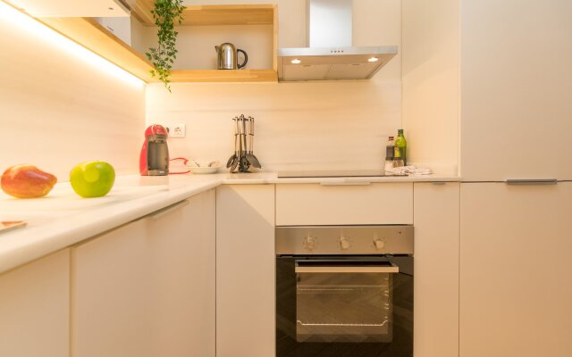 Liceu in Barcelona with 2 bedrooms and 1 bathrooms