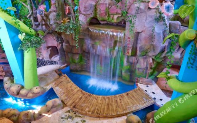 47 Degree North Hot Spring Hotel (Qiqihar Medical College Wanda Plaza Branch)