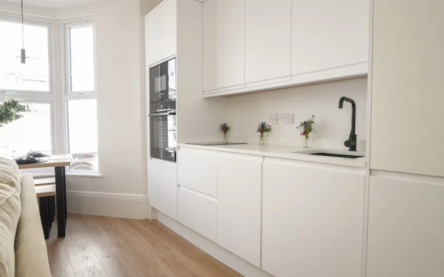 Fore Street House - Apartment 2