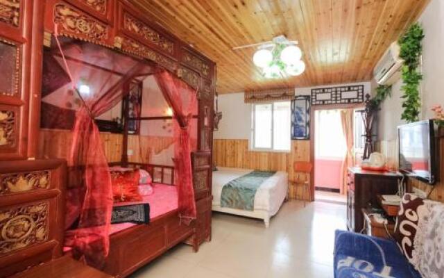Wuzhen Spring Family Inn