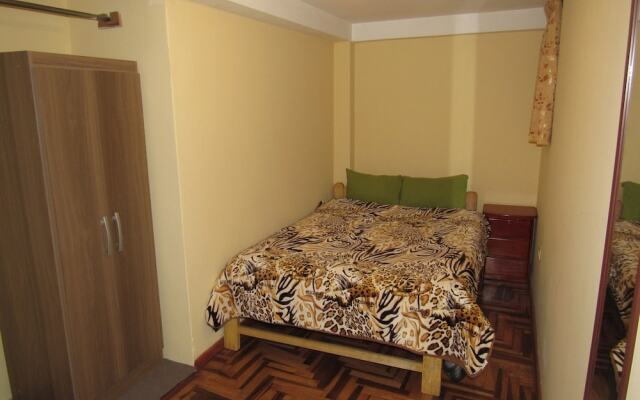 Amigos Del Mundo Guesthouse