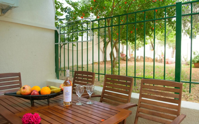 Ammoudara Beach Hotel & Apartments