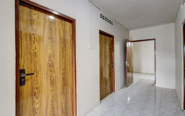 SPOT ON 93717 Nayus Homestay Syariah 4