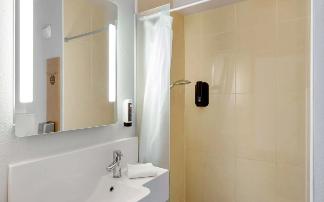 B&B HOTEL Dunkerque Centre Gare