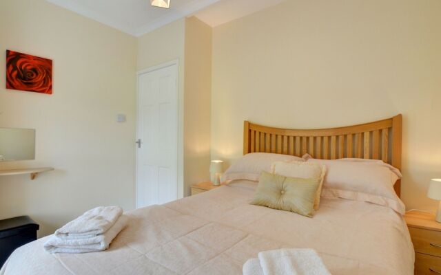 Beautiful Holiday Home in Rhydlewis With Garden