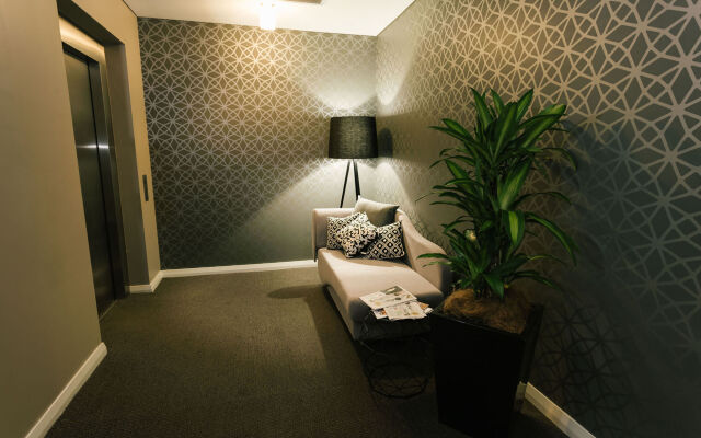 Clarendon Hotel