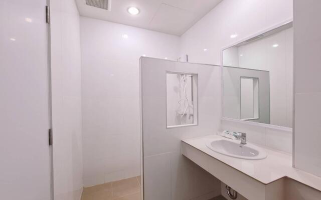 Grand Maihom Hotel