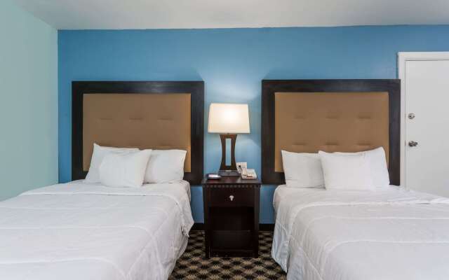 Days Inn by Wyndham Salisbury