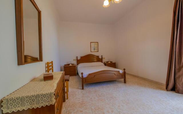 La Pinta 4 1 in Roses